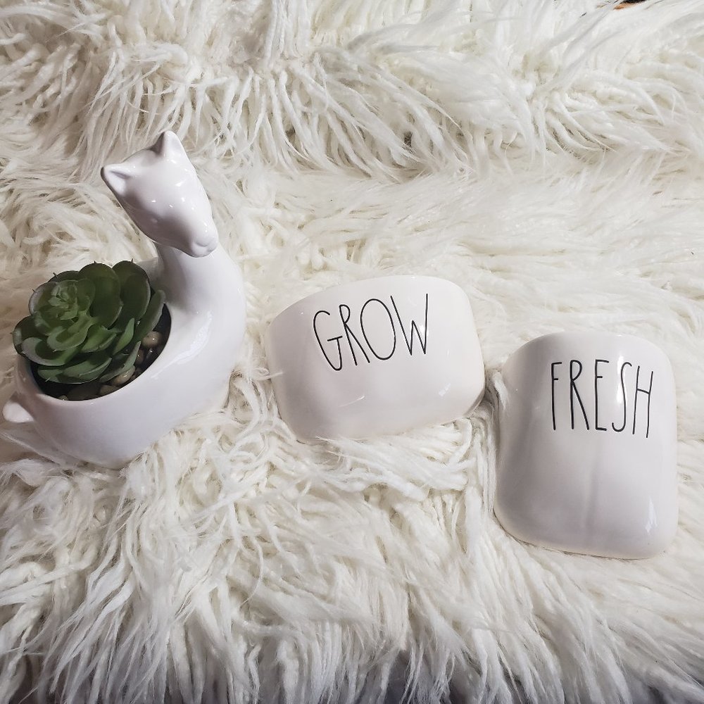 Rae Dunn FRESH GROW Wall Hanging Planters